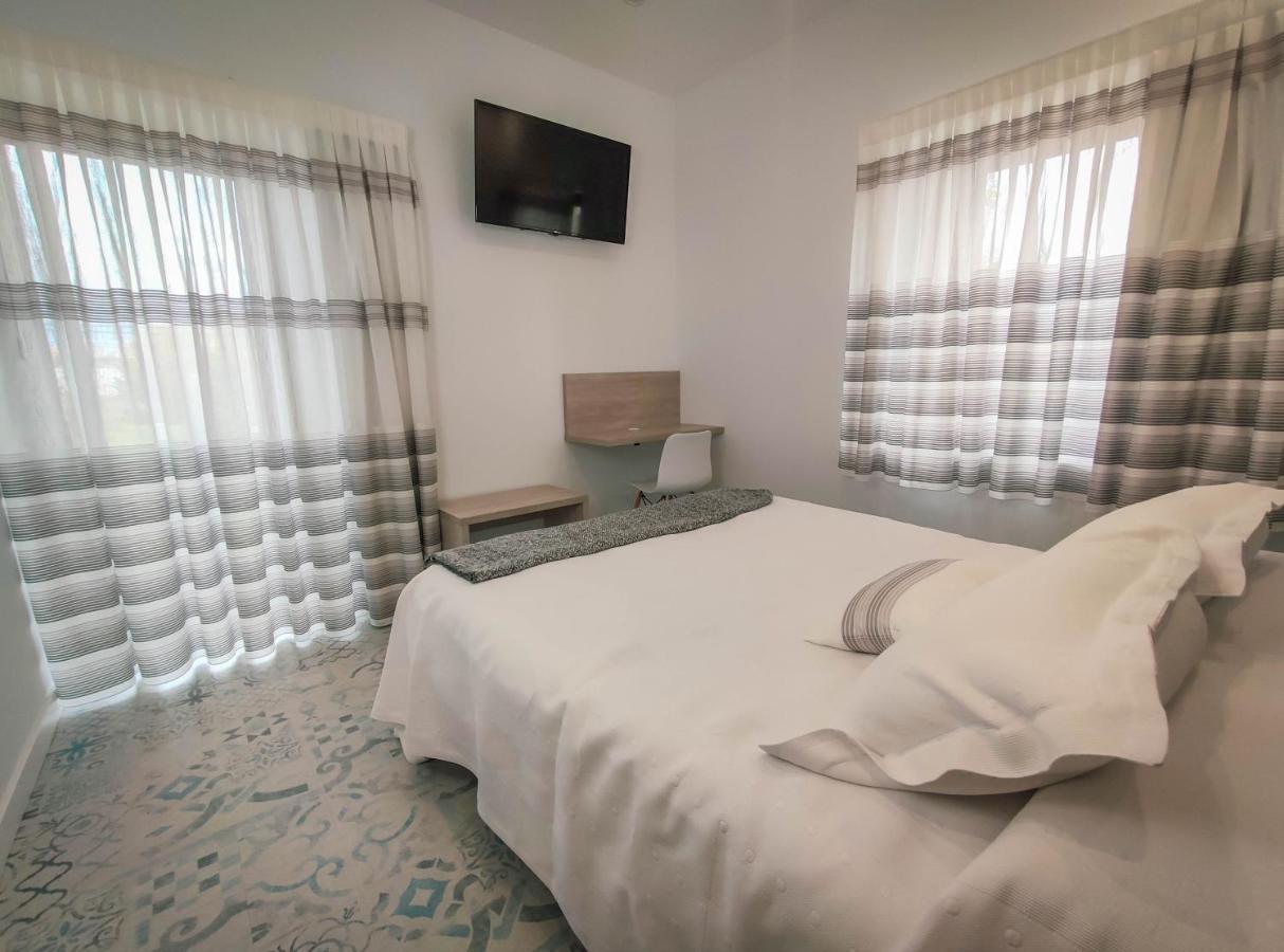 Hostal Oleo Auto Check-In Santander Zewnętrze zdjęcie