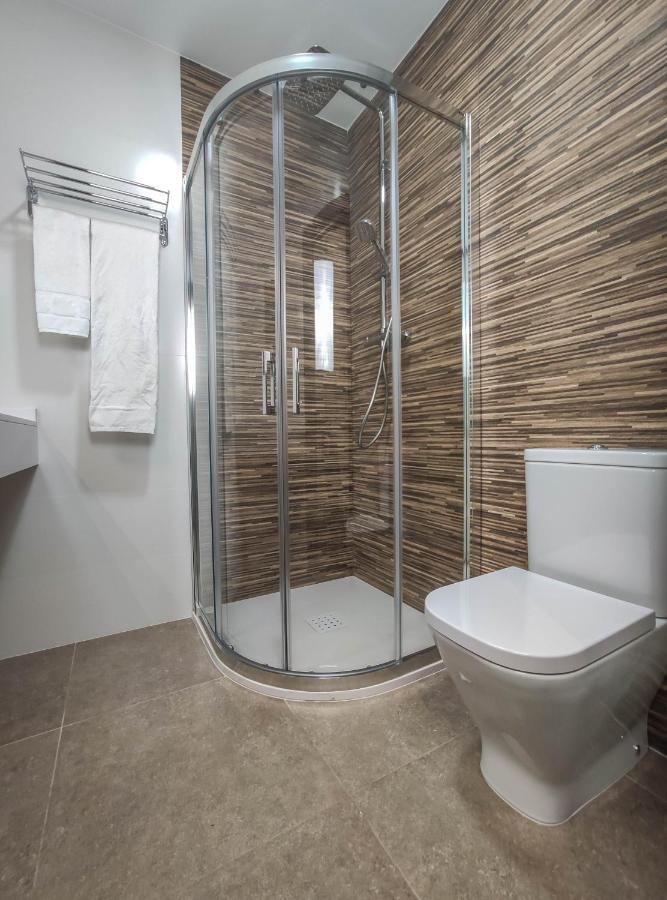 Hostal Oleo Auto Check-In Santander Zewnętrze zdjęcie